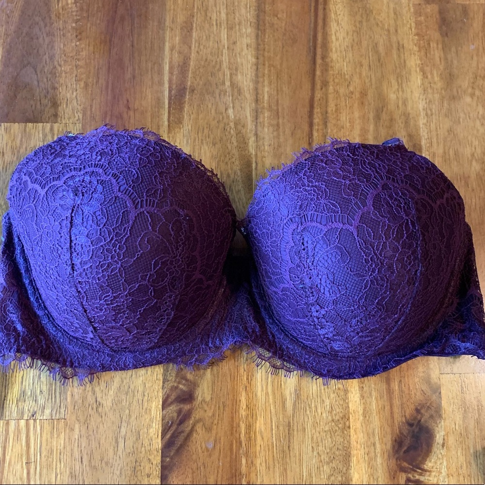 Victoria’s Secret Dream Angels lightly lined demi